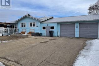House for Sale, 303 Westview Drive, Coronach, SK