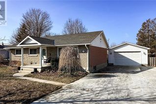 Bungalow for Sale, 160 Bayfield Road, Goderich, ON