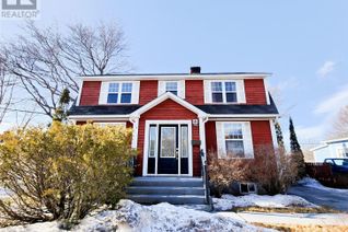 Detached House for Sale, 32 Carmelite Road, Grand falls Windsor, NL