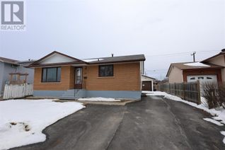 Bungalow for Sale, 135 Bayberry Cres, THUNDER BAY, ON