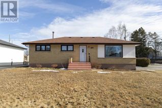 Detached House for Sale, 101 Black Bay Cres, Thunder Bay, ON