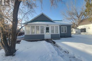 Detached House for Sale, 313 1st Street W, Wilkie, SK