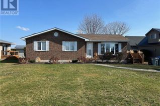 Detached House for Sale, 73010 Claudette Drive, Bluewater, ON