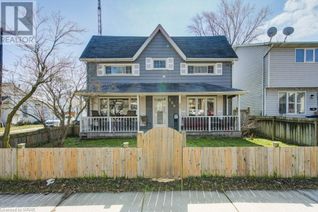 Detached House for Sale, 200 Park Street, Chatham, ON