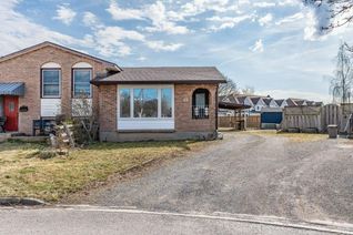 Semi-Detached House for Sale, 81 Loraine Drive, St. Catharines, ON