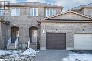 Freehold Townhouse for Sale, 5 Arch Brown Court, Barrie, ON