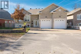 Detached House for Sale, 645 Memorial Drive, North Bay, ON