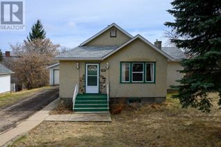Bungalow for Sale, 4804 51 Street, Athabasca, AB