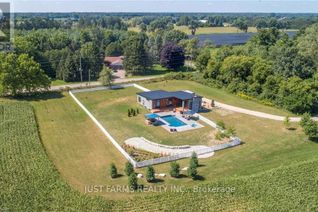 Detached House for Sale, 8037 Walkers Drive, Strathroy-Caradoc, ON