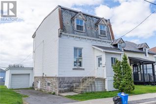 Detached House for Sale, 338 Water Street E, Cornwall, ON