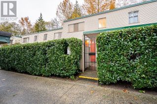 Townhouse for Sale, 962 Westview Crescent, North Vancouver, BC