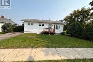 Bungalow for Sale, 32 1st Avenue Nw, Preeceville, SK