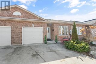 Townhouse for Sale, 16 Bluegrass Crescent, St. Catharines, ON