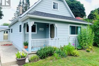Detached House for Sale, 228 Spence Street, Southampton, ON