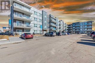 Condo Apartment for Sale, 406, 80 Carrington Plaza Nw, Calgary, AB