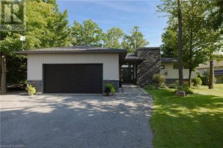 Detached House for Sale, 51 Applewood Cove Drive, Bath, ON