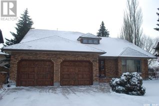 Detached House for Sale, 2407 Klein Place E, Regina, SK