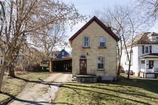 Detached House for Sale, 246 Park Street, St. Marys, ON