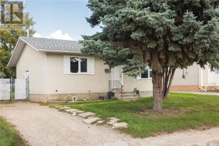 Bungalow for Sale, 1130 Knox Place, Prince Albert, SK