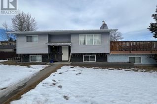 Detached House for Sale, 586 Mountain Street, Hinton, AB