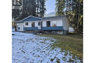 Property for Sale, 3425 Lockhart Crescent, Armstrong, BC