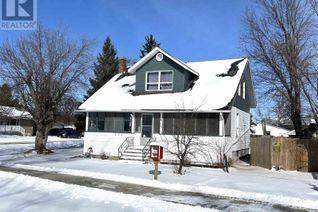 House for Sale, 111 River Ave E, Rainy River, ON