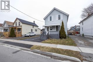 Detached House for Sale, 122 Banting Ave, Oshawa, ON