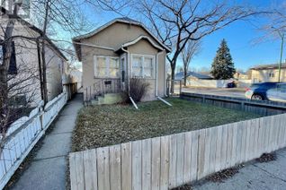 Detached House for Sale, 721 33rd Street W, Saskatoon, SK