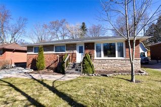Detached House for Sale, 266 Sutherland Street W, Caledonia, ON
