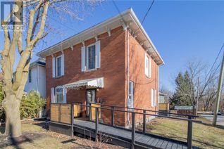 Detached House for Sale, 55 Hubbell Street, Brockville, ON