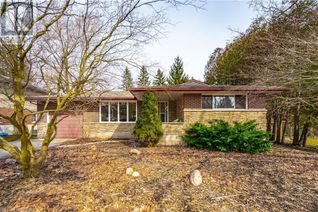 Detached House for Sale, 260 Hillside Drive, Fergus, ON