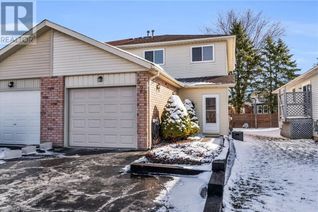 Semi-Detached House for Sale, 522 Cork Street, Mount Forest, ON