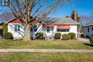 Bungalow for Sale, 5 Heywood Avenue, St. Catharines, ON