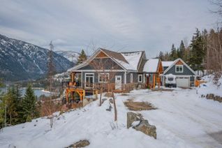 Detached House for Sale, 3236 Vindusky Road, Nelson, BC
