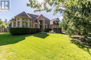 Bungalow for Sale, 793 Tallantine Place, Newmarket, ON