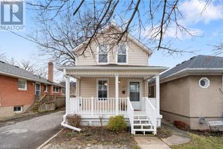 Detached House for Sale, 40 Chestnut Street E, St. Catharines, ON