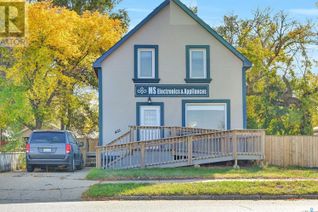 Property for Sale, 453 Lillooet Street W, Moose Jaw, SK