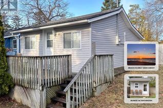 Bungalow for Sale, 23 Queens Avenue, Grand Bend, ON