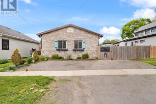 Detached House for Sale, 257 Ridge Road S, Crystal Beach, ON
