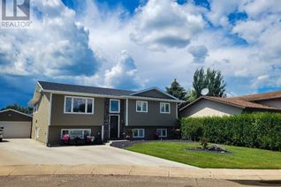 Detached House for Sale, 151 Heggie Court, Saskatoon, SK