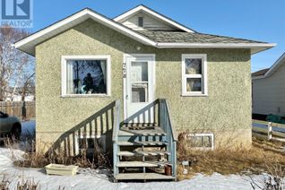 Bungalow for Sale, 778 4th Street E, Prince Albert, SK