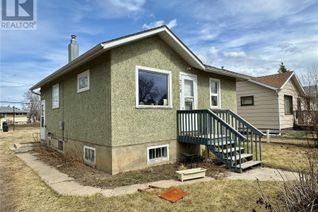 Detached House for Sale, 778 4th Street E, Prince Albert, SK