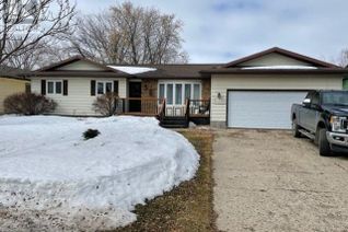 House for Sale, 633 Mary Street, Canora, SK