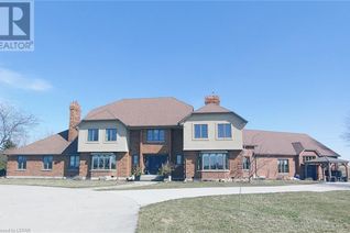 Detached House for Sale, 29830 Centre Road, Strathroy, ON