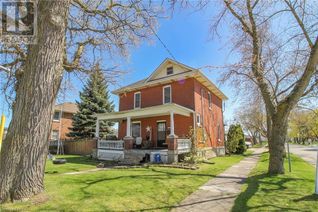Detached House for Sale, 819 East Main Street, Welland, ON