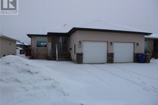 Bungalow for Sale, 638 Forester Crescent, Tisdale, SK