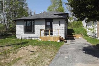 Detached House for Sale, 44 Farrell Cres, Elliot Lake, ON