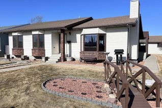 House for Sale, 11023 105 St, Westlock, AB