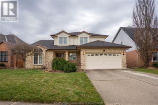 Detached House for Sale, 18 Norway Maple Drive, Chatham, ON