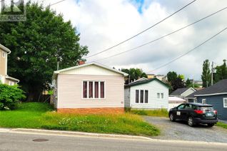 Detached House for Sale, 42 Poplar Road, Corner Brook, NL